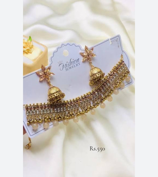 White Color Choker Kundan Necklace With Earring