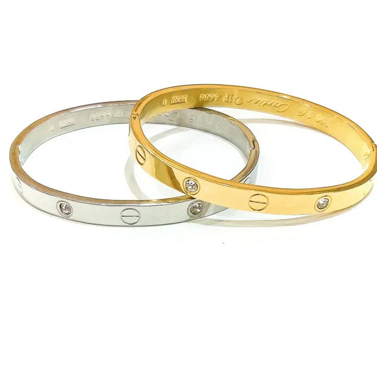 Beautiful Shiny Elegant Bangle Bracelet